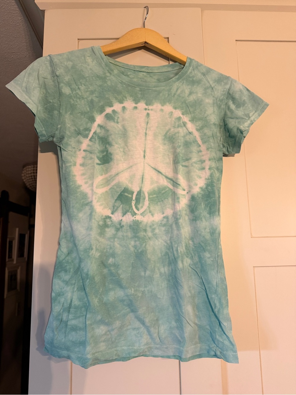 Green tie dye tshirt, size S